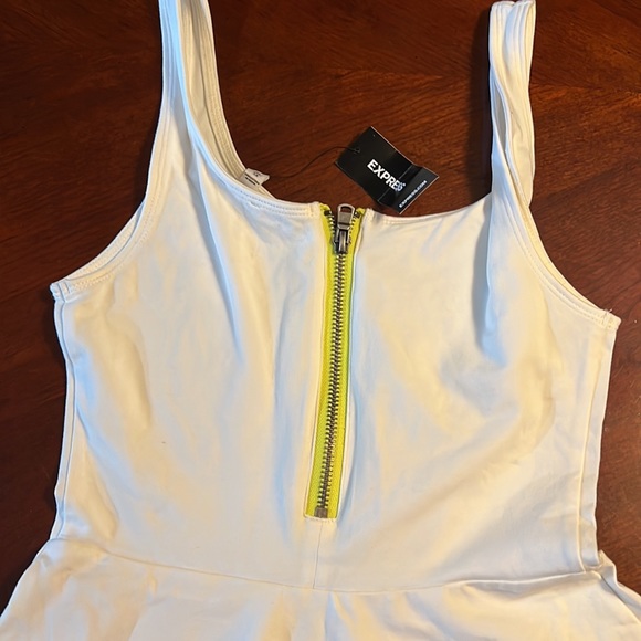 Express xs - Picture 2 of 3